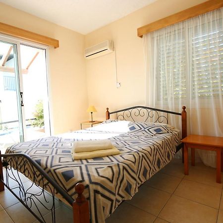 Paphos Gardens Apartment エクステリア 写真